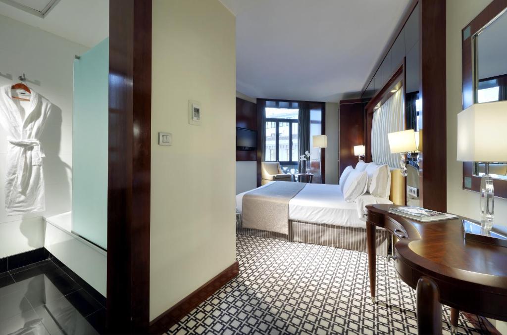 Eurostars Gran Via - 15