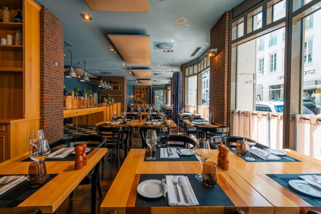 Hamburg Marriott Hotel - 42