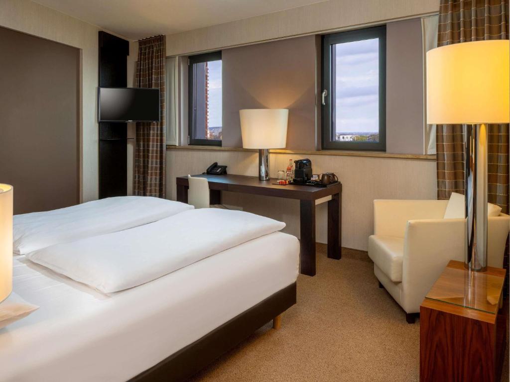 MÖVENPICK Hotel Hamburg City - 32