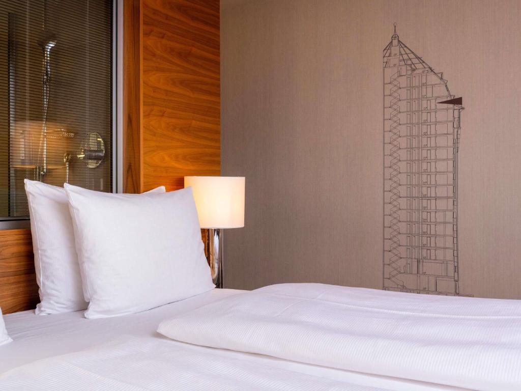 MÖVENPICK Hotel Hamburg City - 38