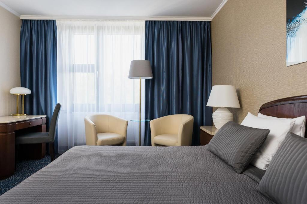 Booking Hotel & Spa - 7