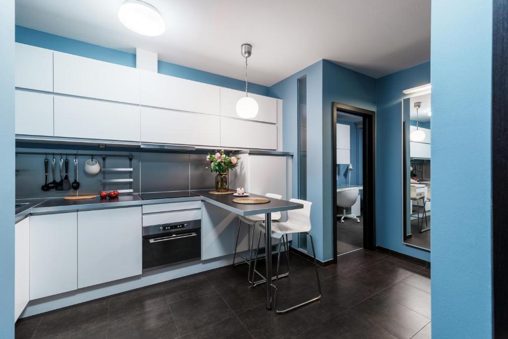 Apartament Old Town Comfort Balkon & Parking - 9