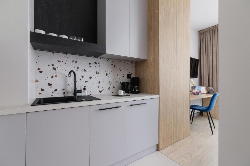 Casa Feliz Zabłocie Studio for 4 Guests Cracow by Noclegi Renters - 23