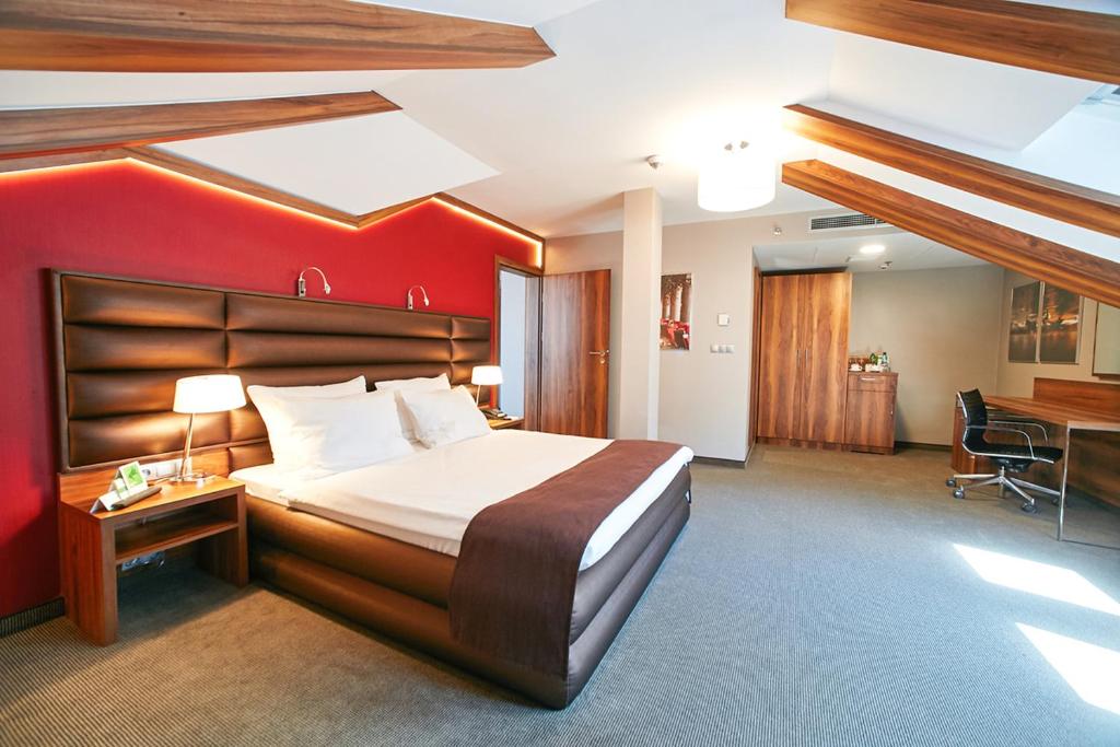 Holiday Inn Krakow City Centre by IHG - 2