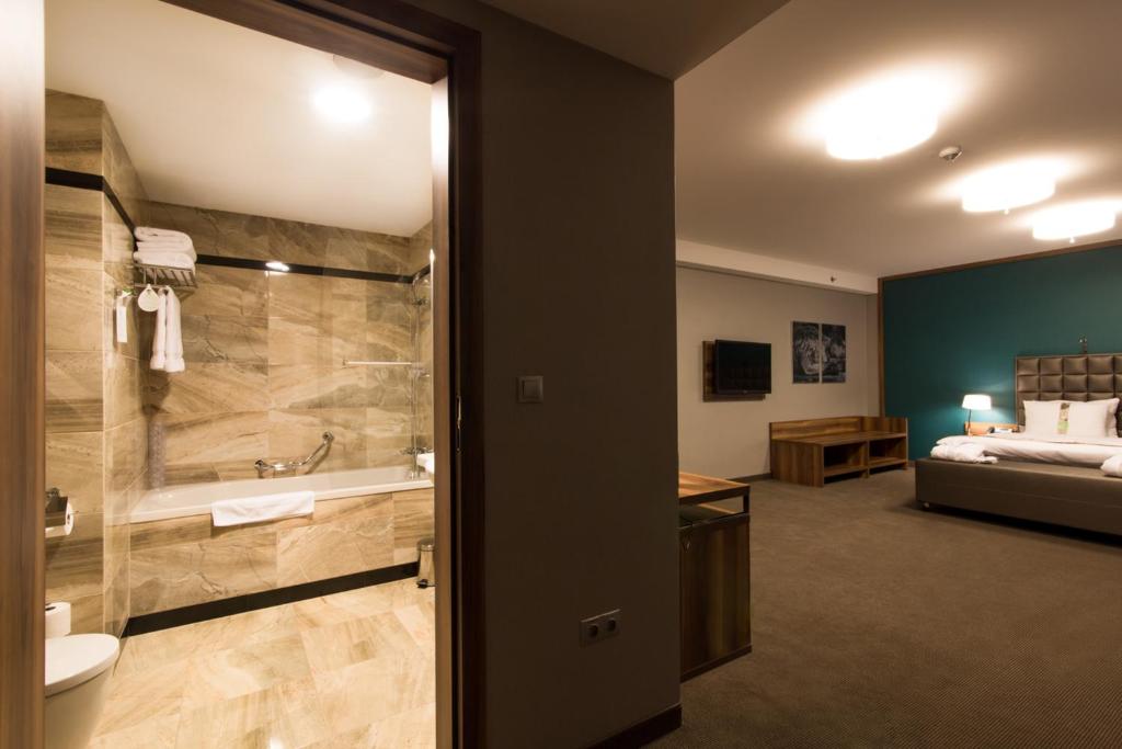 Holiday Inn Krakow City Centre by IHG - 28