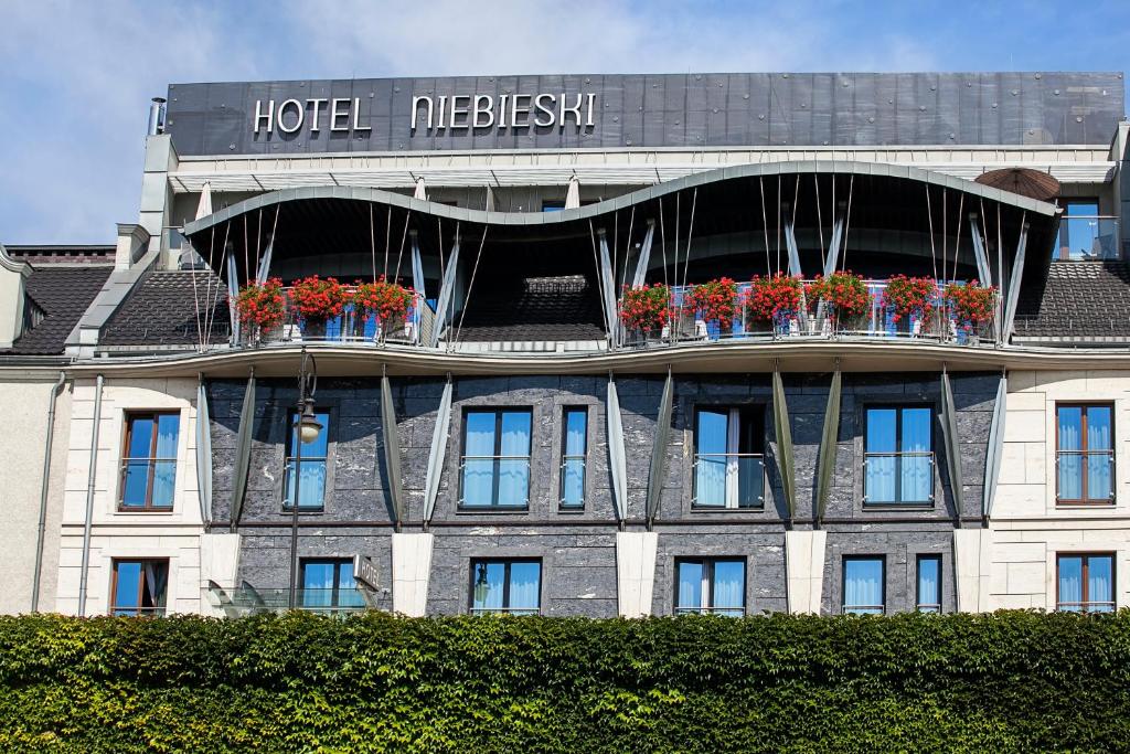 Niebieski Art Hotel & Spa - 2