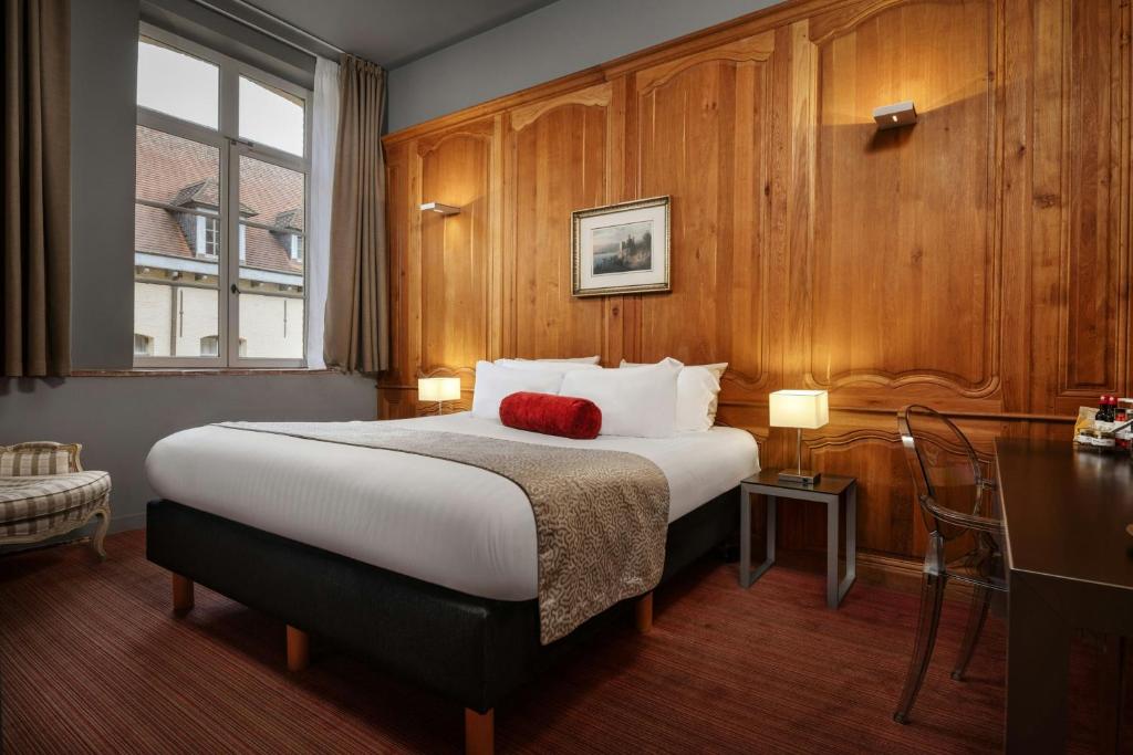 L'Hermitage Gantois, Autograph Collection - 25