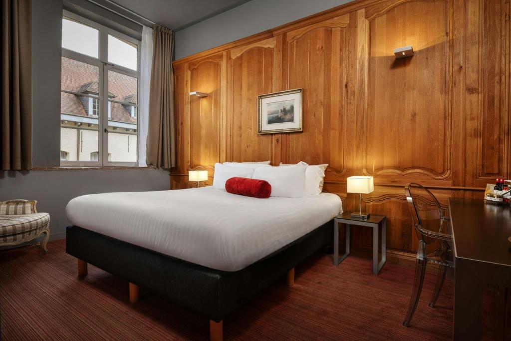 L'Hermitage Gantois, Autograph Collection - 24