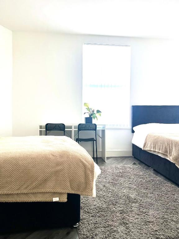 Walton Breck Road, Anfield LFC - 2