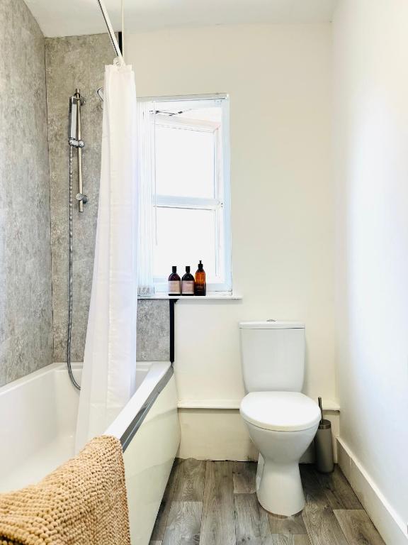 Walton Breck Road, Anfield LFC - 3