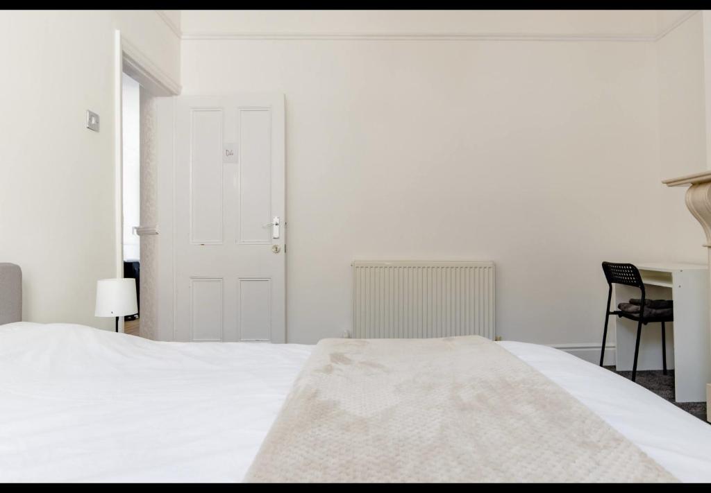 Devondale Road, Allerton - 21