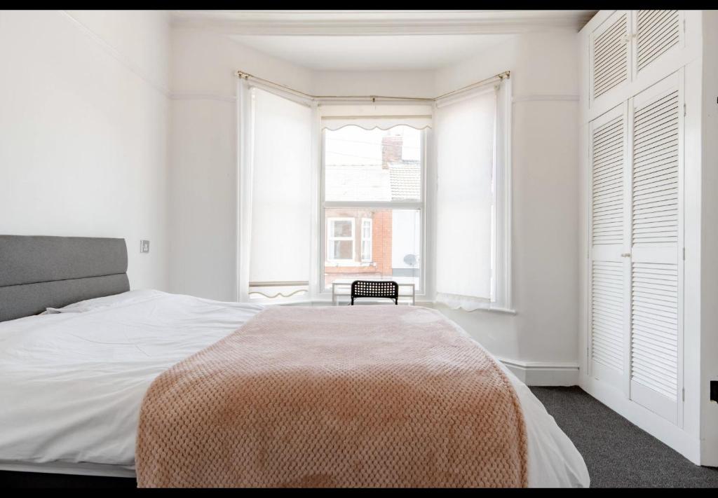 Devondale Road, Allerton - 18