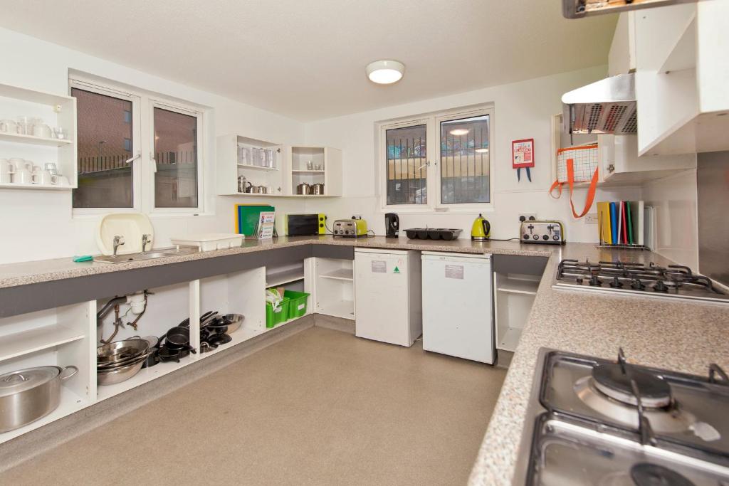 YHA Liverpool Albert Dock - 41