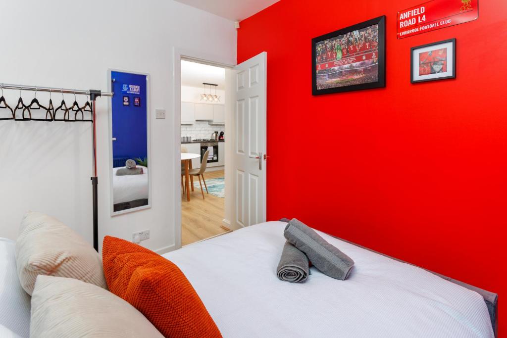 FLATZY - Iconic Beatles and Liverpool Culture Home - 28