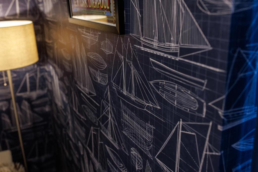 FLATZY - Iconic Beatles and Liverpool Culture Home - 33