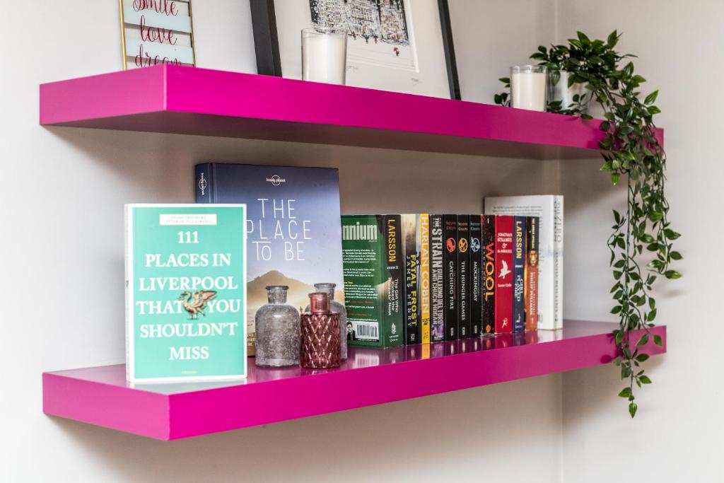 Host & Stay - York Place Apt - 8