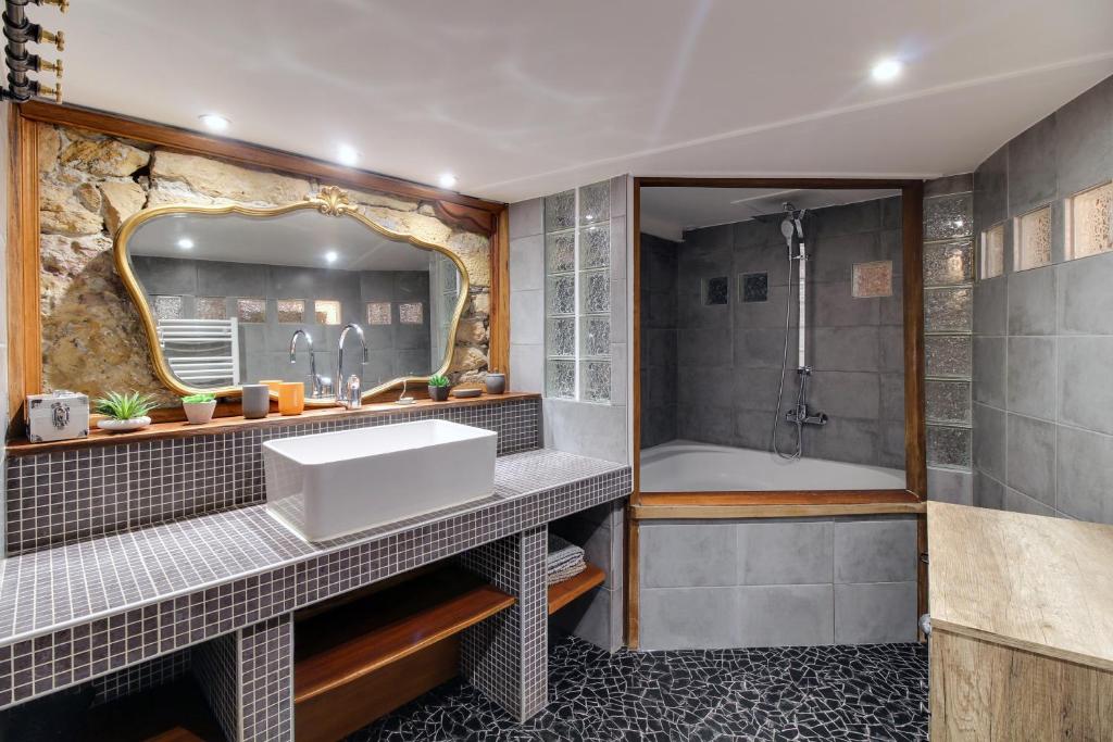 Central & Atypique T3 Parking privé Opera/Terreaux - 4