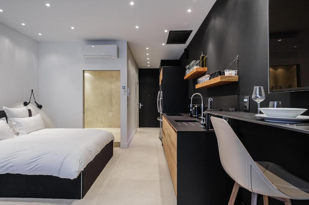 MOHOM - Berges du Rhône - 27