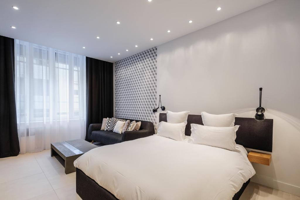 MOHOM - Berges du Rhône - 24