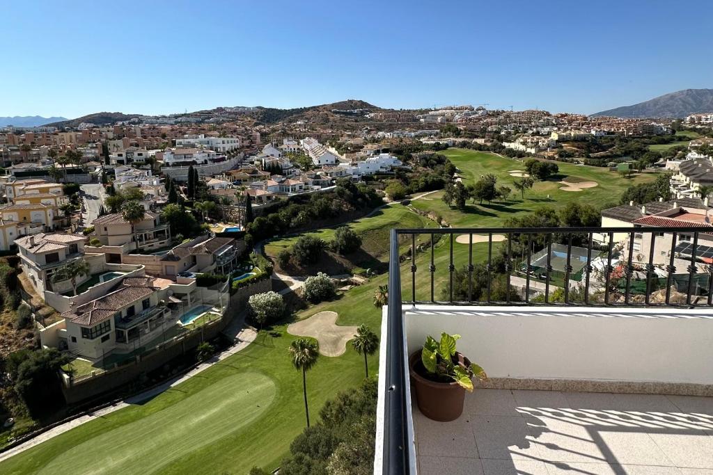 Olivos Golf Penthouse Riviera del Sol Mijas Costa - 32