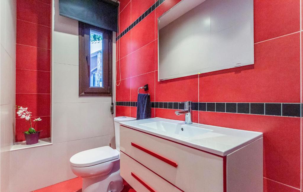 Beautiful Home In Malaga With Wifi - 40