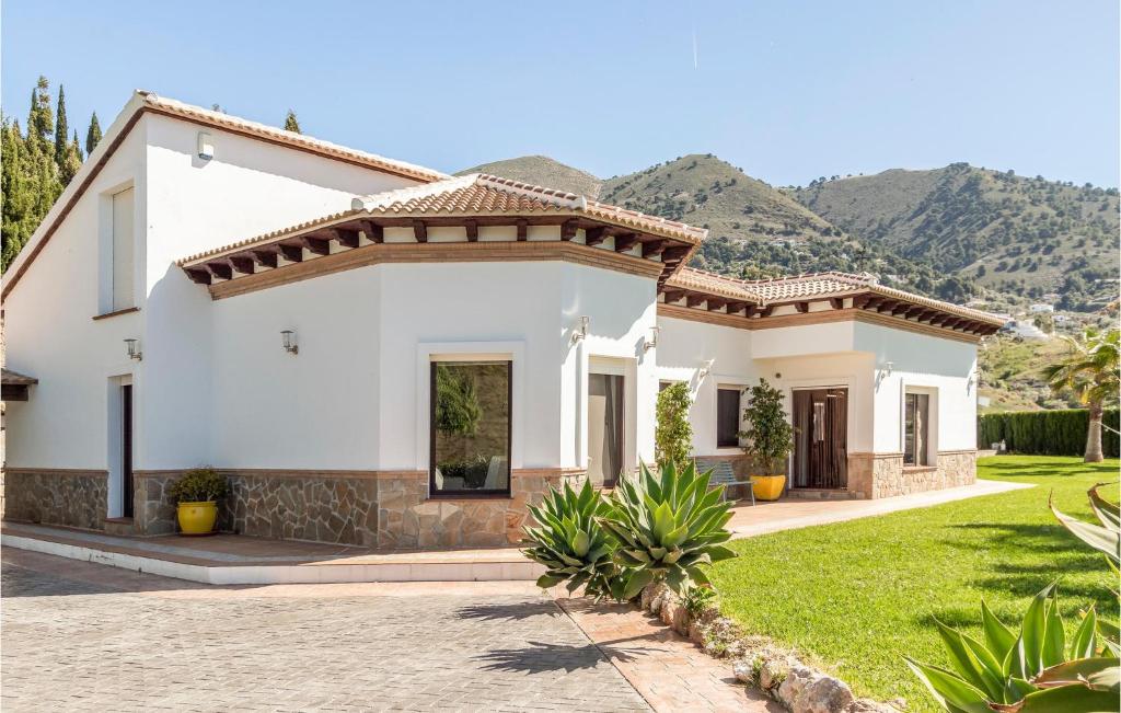 Beautiful Home In Malaga With Wifi - 13