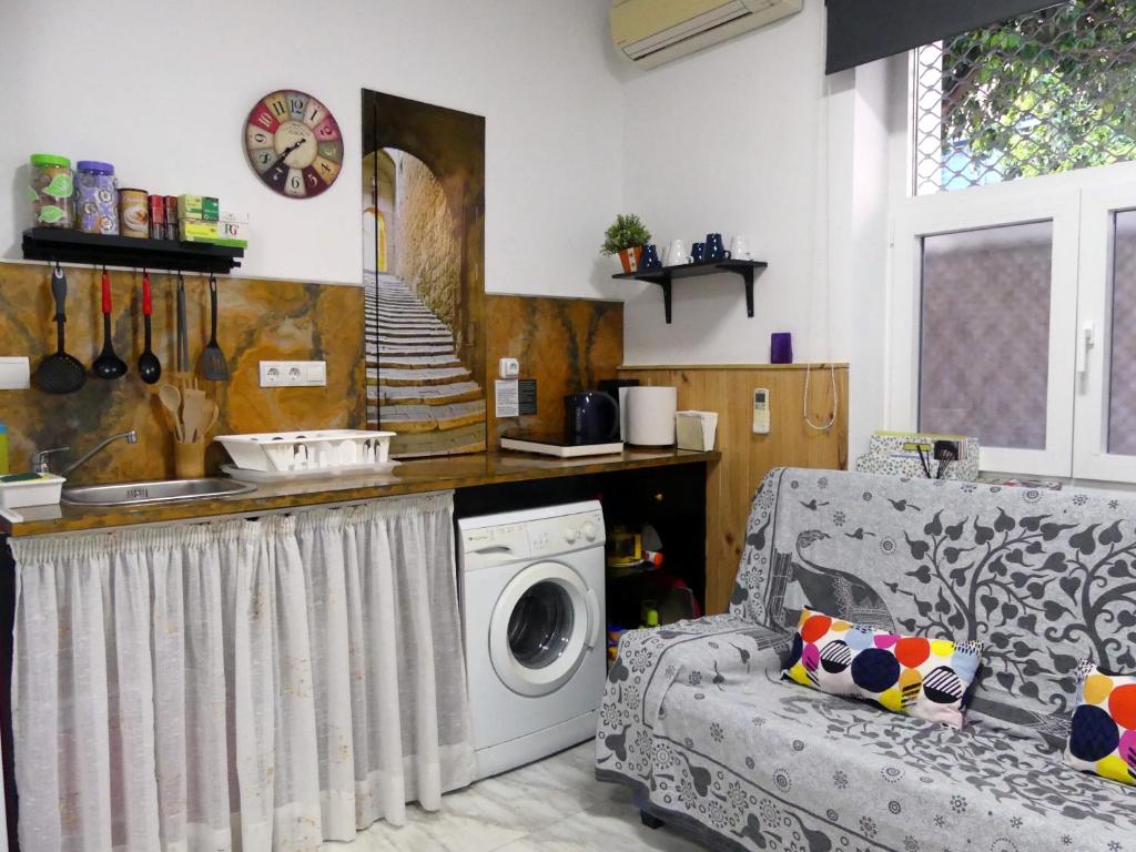 Encantador bajo en Málaga - 4