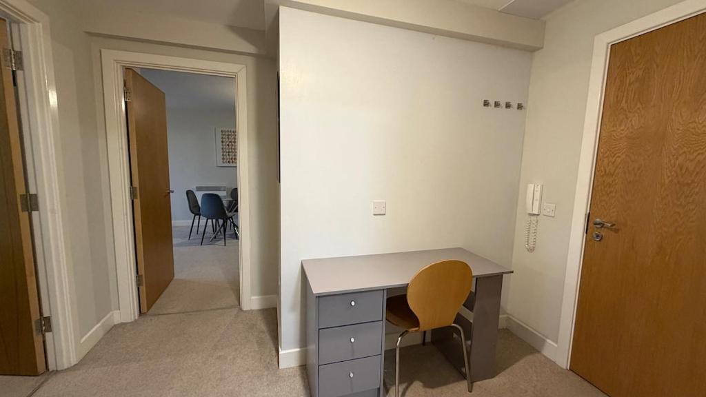 Luxury 5 Bed Apartment Manchester City Centre - 18