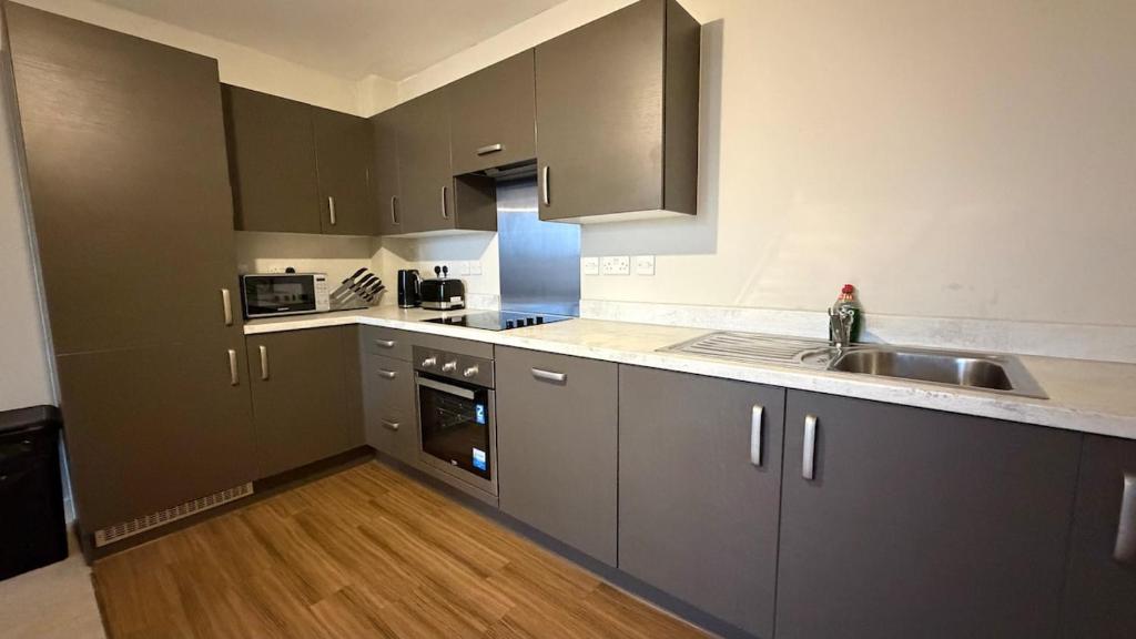Luxury 5 Bed Apartment Manchester City Centre - 9