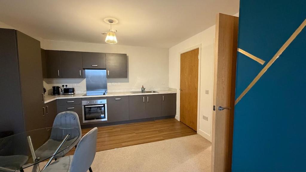 Luxury 5 Bed Apartment Manchester City Centre - 10
