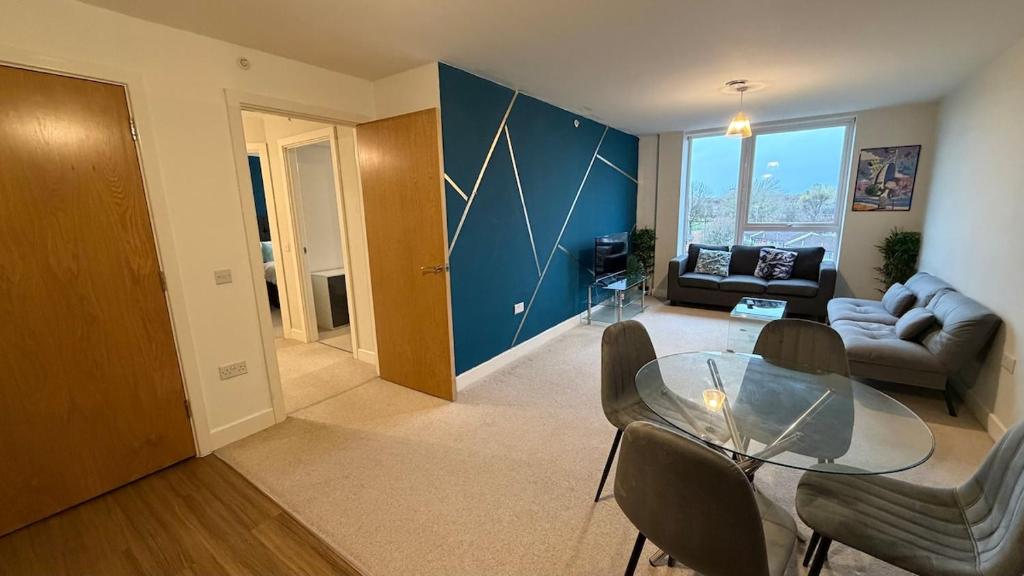 Luxury 5 Bed Apartment Manchester City Centre - 17