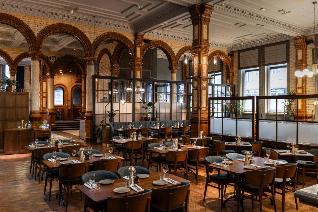 Kimpton Clocktower by IHG - 11