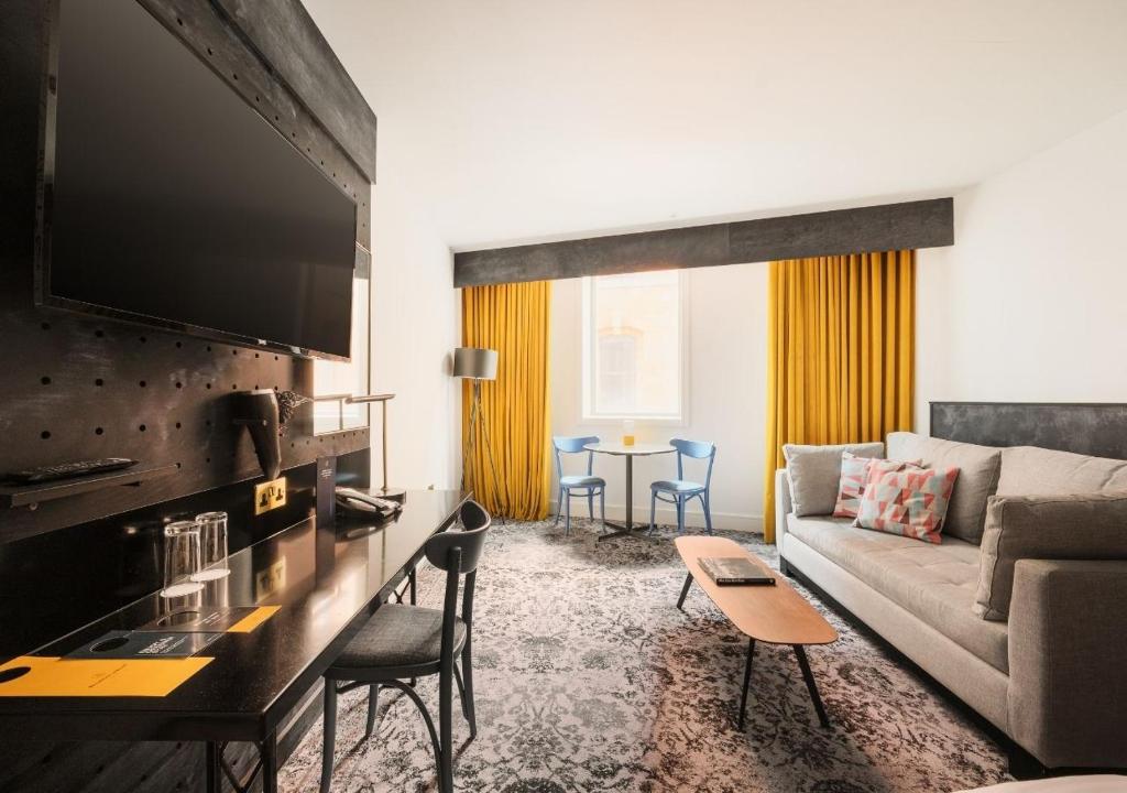 voco Manchester - City Centre by IHG - 21