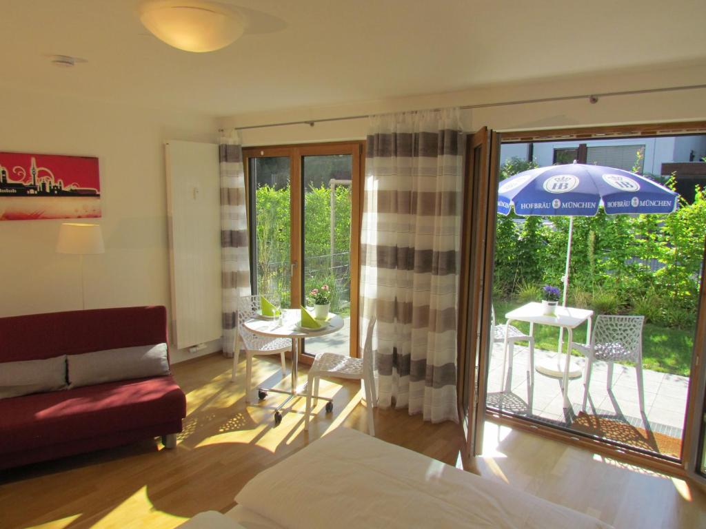 AMENITY-Garden-Apartments - 14