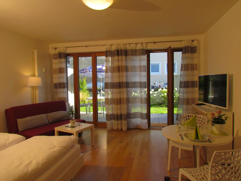 AMENITY-Garden-Apartments - 7