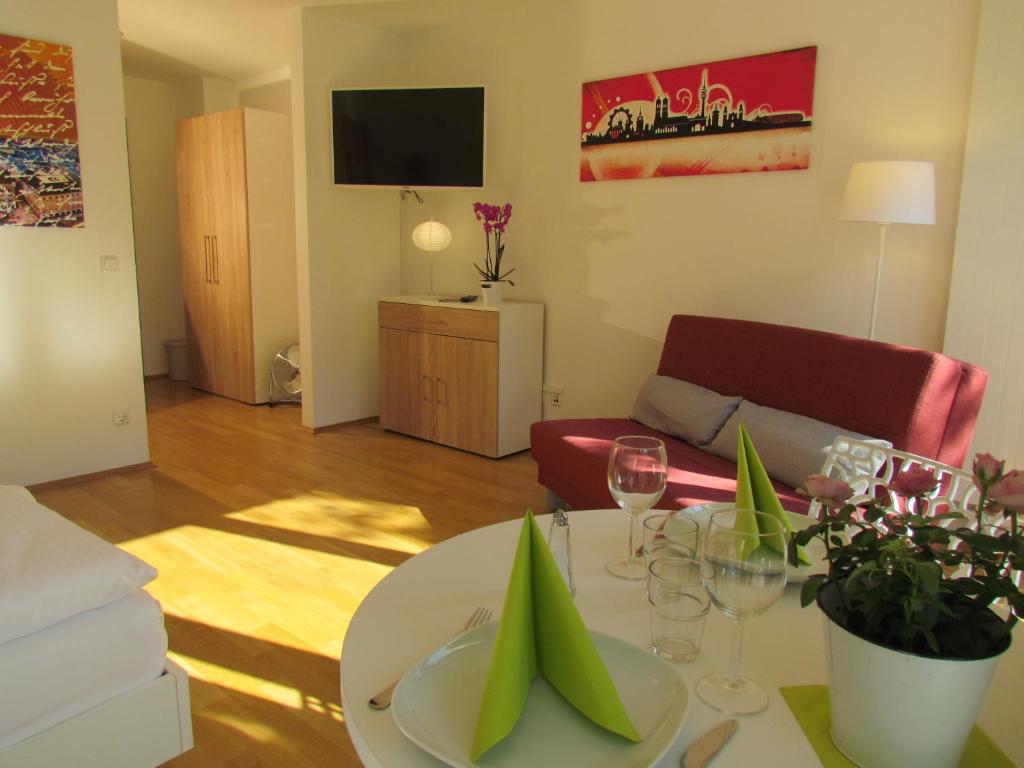 AMENITY-Garden-Apartments - 12