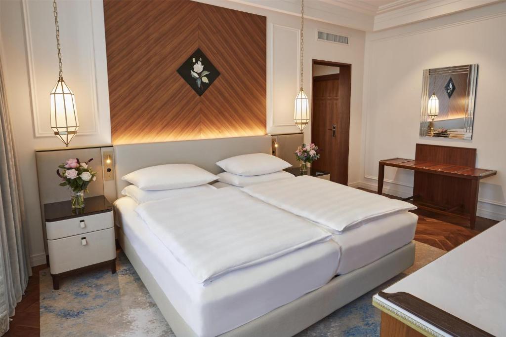 Vier Jahreszeiten Kempinski München - 2