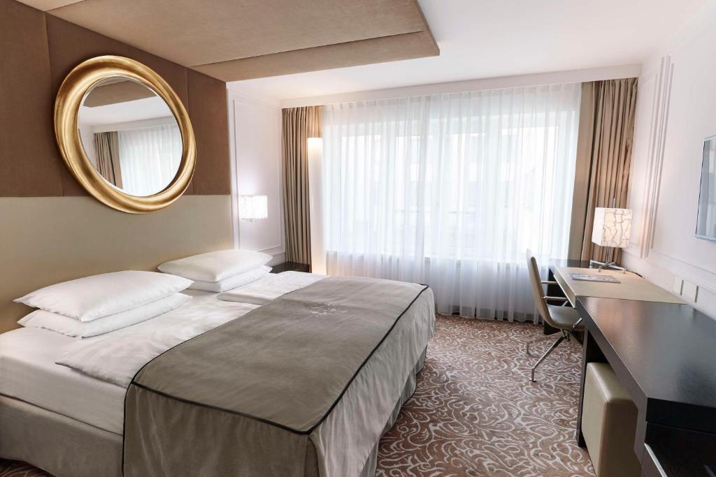 Vier Jahreszeiten Kempinski München - 28