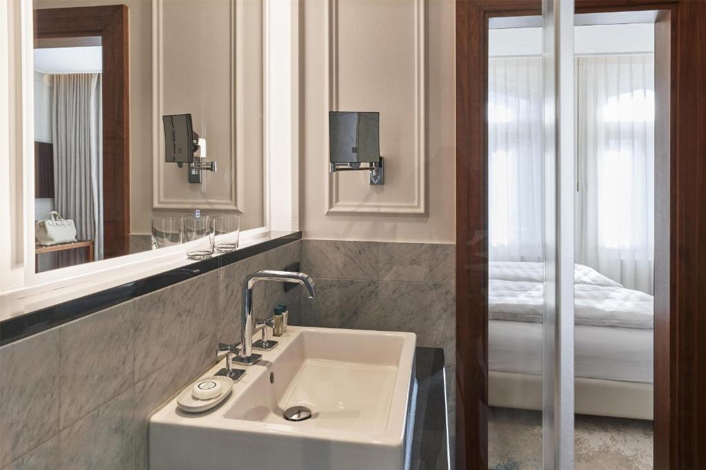 Vier Jahreszeiten Kempinski München - 4