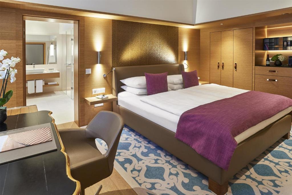 Vier Jahreszeiten Kempinski München - 10