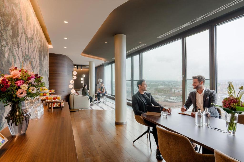 NH Collection München Bavaria - 10