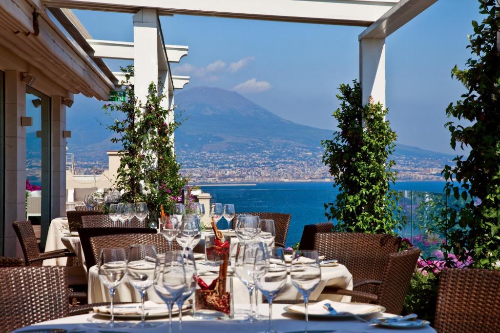Grand Hotel Vesuvio - 25