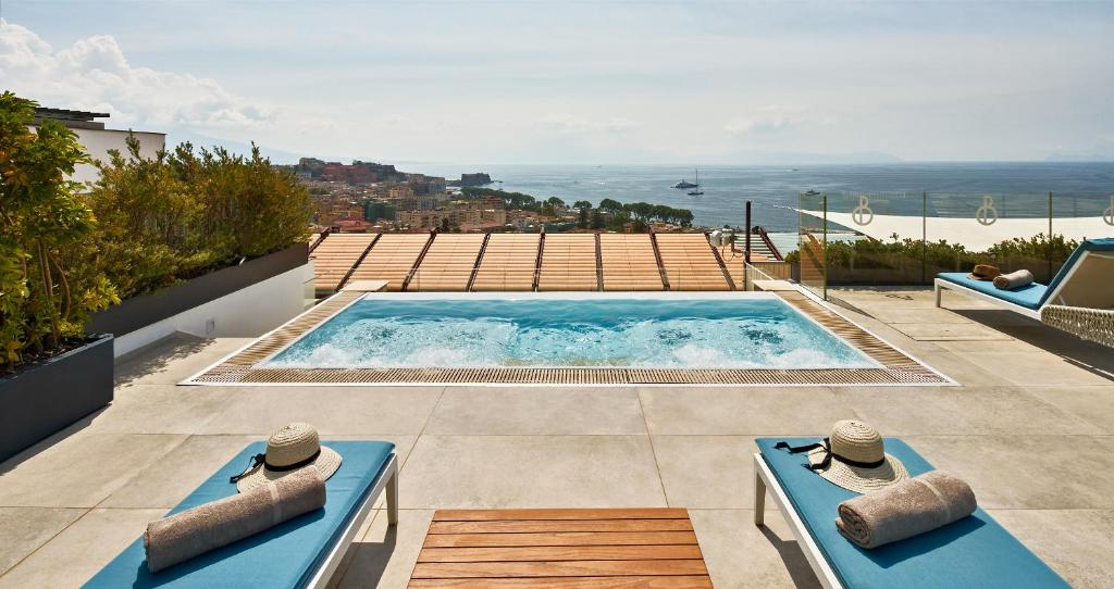 De Bonart Naples, Curio Collection By Hilton - 9