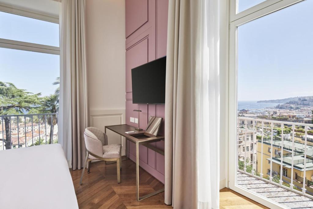 De Bonart Naples, Curio Collection By Hilton - 5