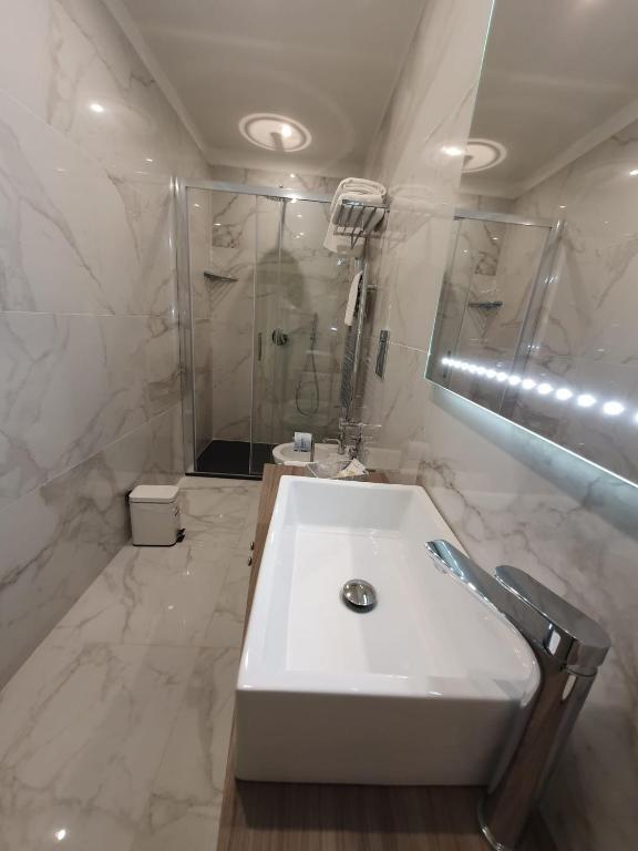 QUEEN MEDINA Centro Storico - 14