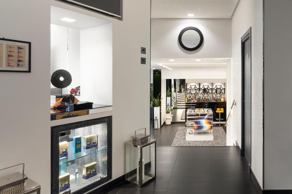 LHP Napoli Palace & SPA - 17