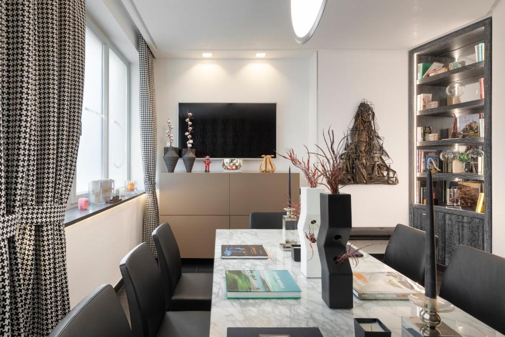 LHP Napoli Palace & SPA - 19