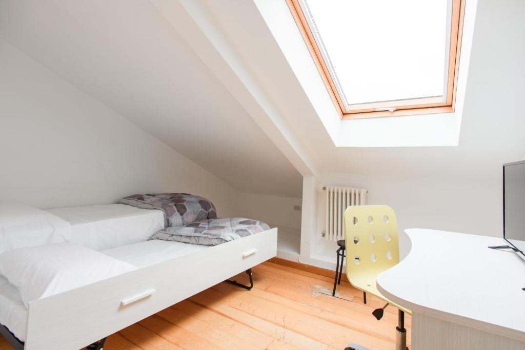 Napolidays Mansarda Garibaldi by Dimorra - 20