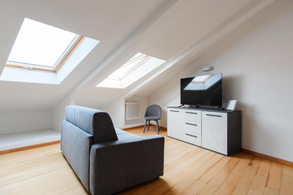 Napolidays Mansarda Garibaldi by Dimorra - 25