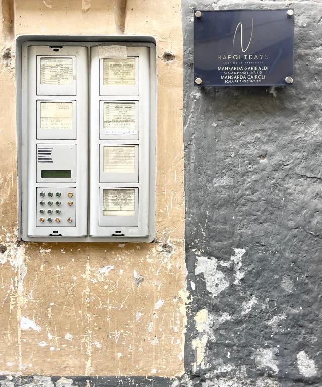 Napolidays Mansarda Garibaldi by Dimorra - 36